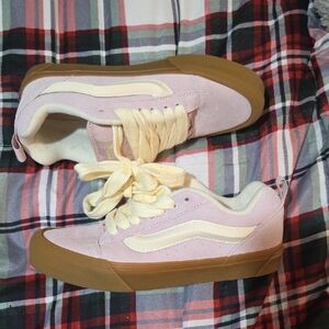 Vans Women's Light Pink and Cream Sneakers